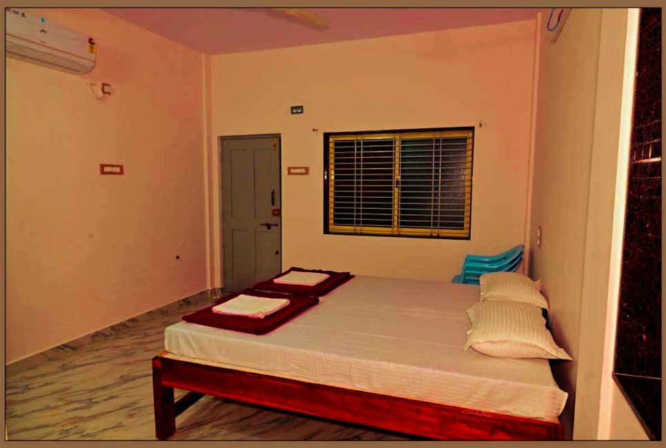 SERENE HOME STAY BADAMI